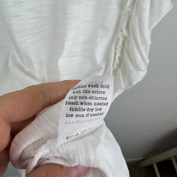 Goldie Lewinter Ruffle Sleeve T-Shirt - Picture 5 of 6